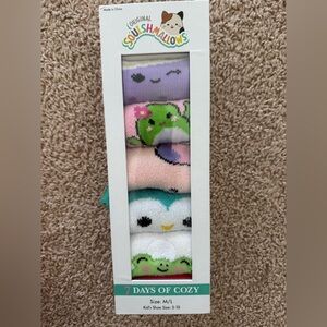 Squishmallows Girl’s 7 Days of Cozy Socks Set with Pink and Green